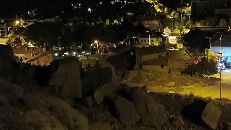Peribacasından sonra Kadıkalesi de çöktü! Belediye başkanı açıkladı: 'Risk altındaki meskenler tahliye edildi' 3 peribacasindan sonra kadikalesi de coktu belediye baskani acikladi risk altindaki meskenler tahliye edildi 1 ArcDAHeq