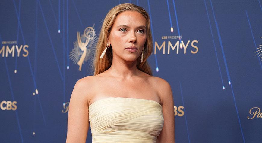 scarlett johansson kirmizi halida buyuledi ayrinti dikkatlerden kacmadi 3 12qIDQfK