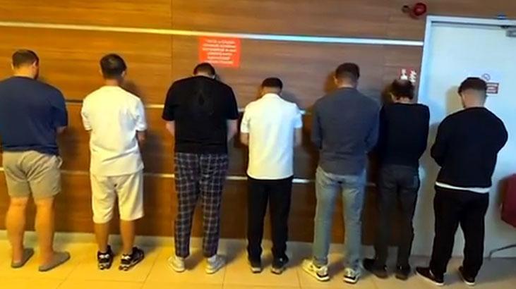 Şehit ailesini dolandıran 11 kuşkulu yakalandı 1 sehit ailesini dolandiran 11 kuskulu yakalandi A8nPuly1