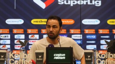 selcuk inan ziyan verecek kisi bensem bir dakika bile durmam FwhgScws