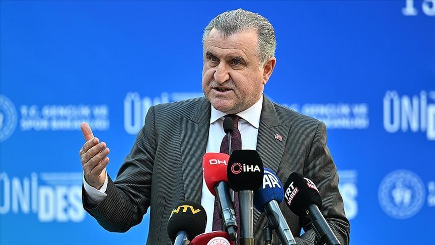 Son dakika… KYK yurtlarına müracaat süreciyle ilgili Bakan Bak’tan açıklama