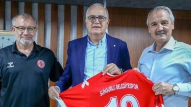sungurluda voleybol atilimi gaye efeler ligi 33YRsrUt