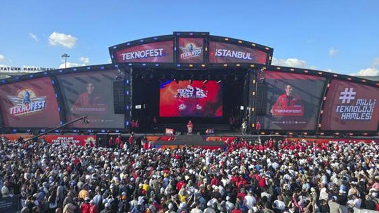teknofest istanbulu 1 milyon 32 bin kisi ziyaret etti 0 7TwHzGDO
