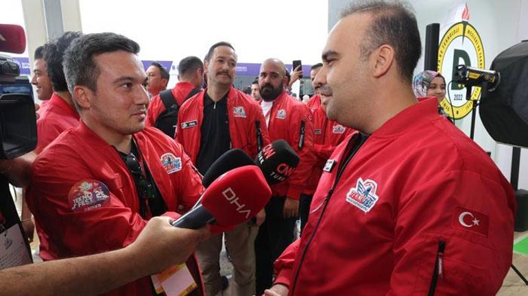 teknofestte demiroren medya standina agir ilgi 0 DWFf9lnY