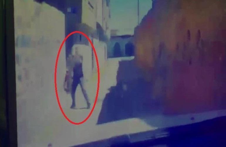 Yer: Diyarbakır! Silahlı taarruz araç kamerasına yansıdı 2 yer diyarbakir silahli taarruz arac kamerasina yansidi 0 y8QAcEh6