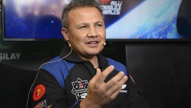 yesilay teknofestte astronot alper gezeravciyla soylesi yapti lUQe22me