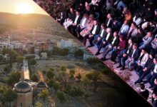 yilda iki sefer goruluyor yalnizca 5 dakika gormek icin akin ettiler QaCENJTh